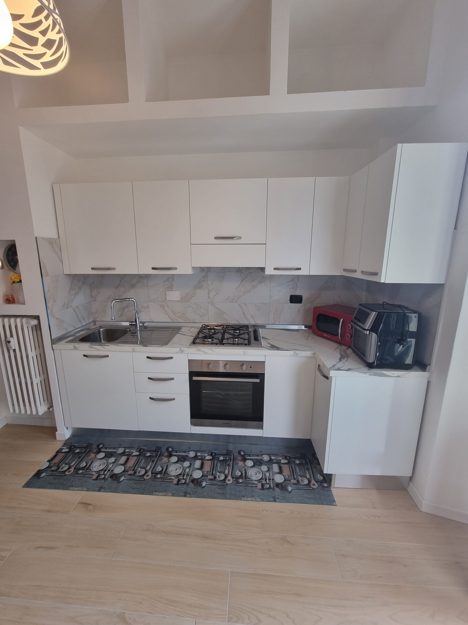 Quale cucina scegliere? Daniela ha scelto una cucina minimal e funzionale.